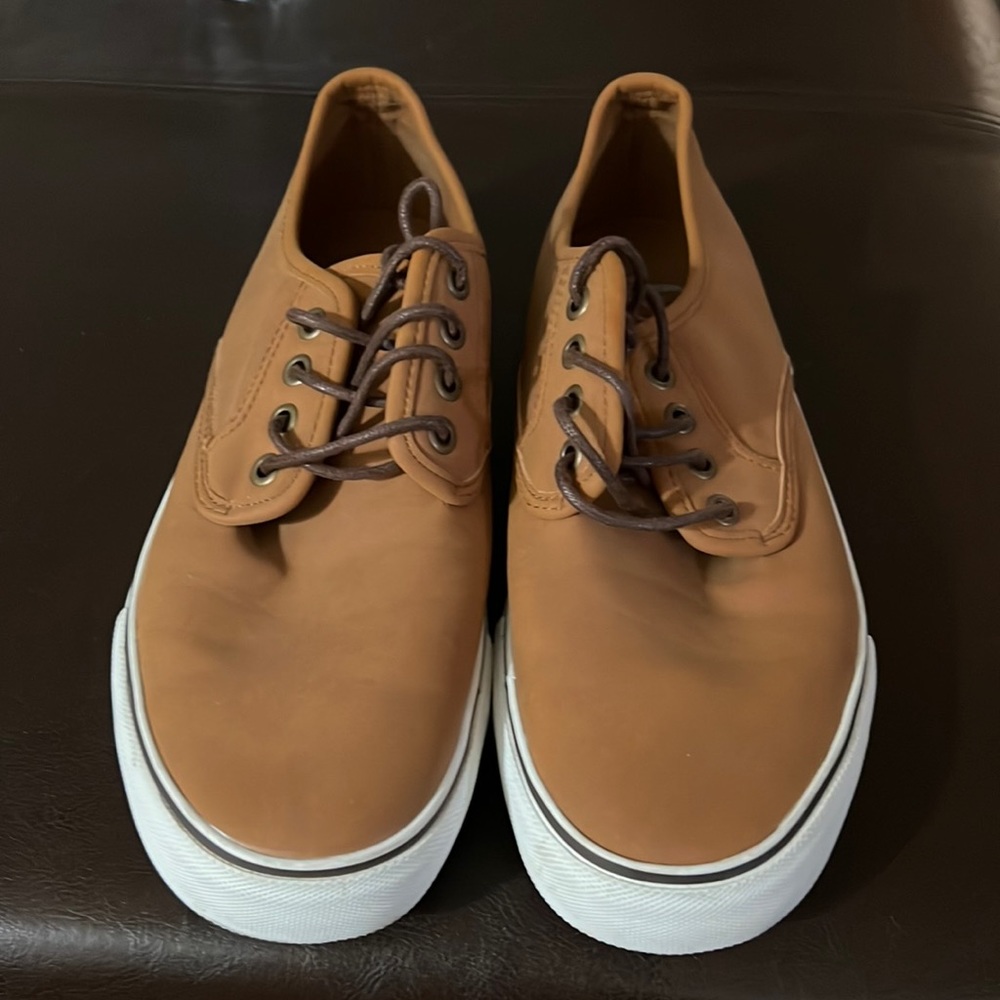 Sio Mens Shoes New without Tags